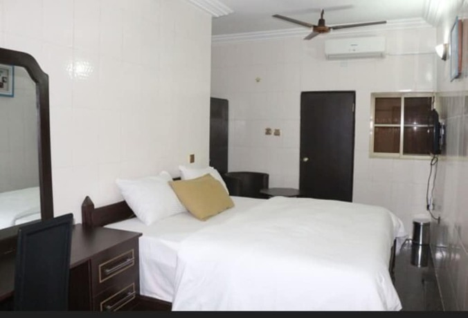 Imagen general del Hotel Cute Villa and Suites. Foto 1