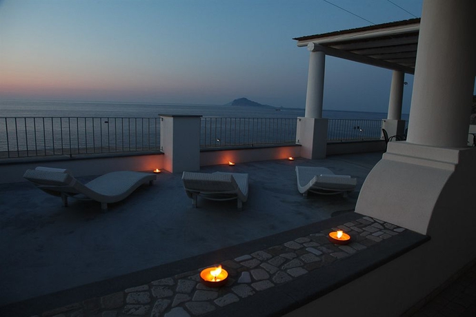 Imagen general del Hotel Cutimare. Foto 2