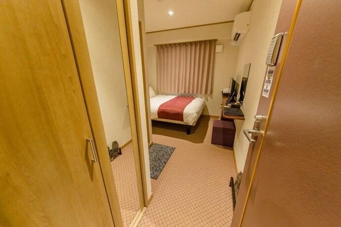 Imagen de la habitación del Hotel Cutter Inn Kyoto. Foto 4