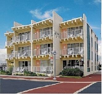 Imagen de la habitación del Hotel Cutty Sark Efficiencies. Foto 2