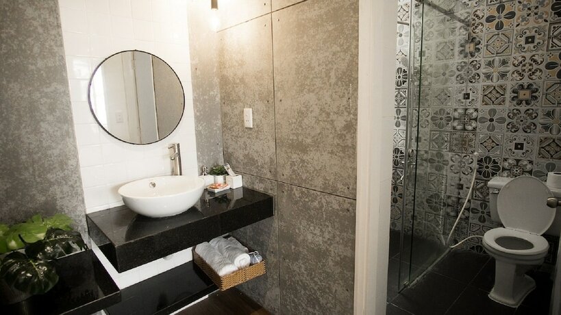 Imagen de la habitación del Hotel Cuu Kim Son. Foto 15