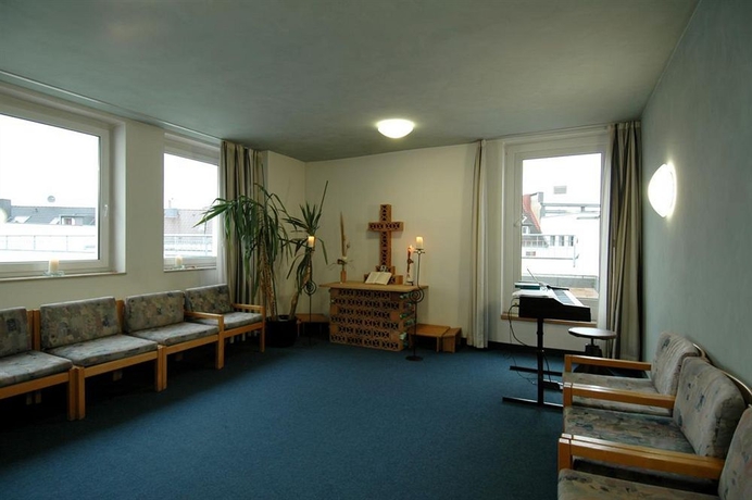 Imagen de los interiores del Hotel Cvjm Düsseldorf and Tagung. Foto 6