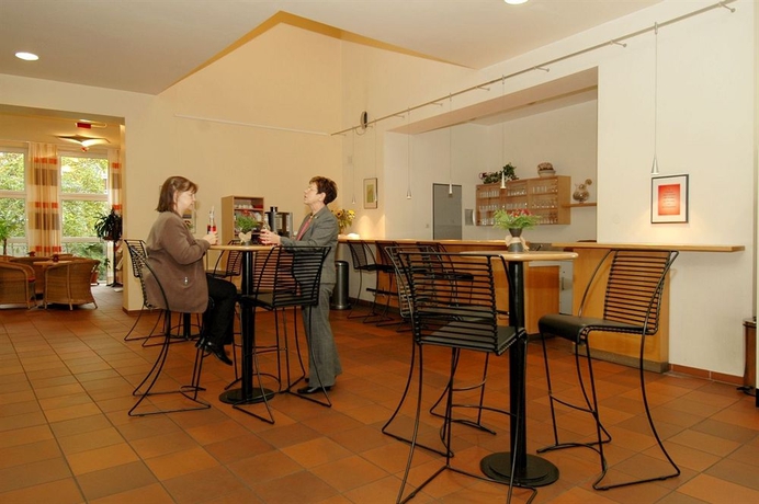 Imagen del bar/restaurante del Hotel Cvjm Düsseldorf and Tagung. Foto 2