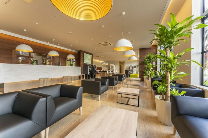 Imagen del bar/restaurante del Hotel Cvs Bay. Foto 9