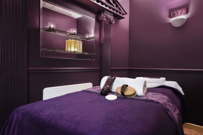 Imagen de los interiores del Hotel Cwrt Bleddyn and Spa. Foto 17