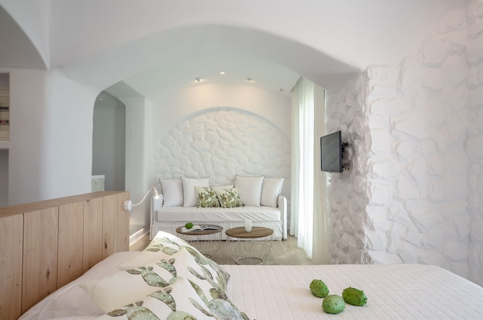 Imagen de la habitación del Hotel Cyano Suites. Foto 5