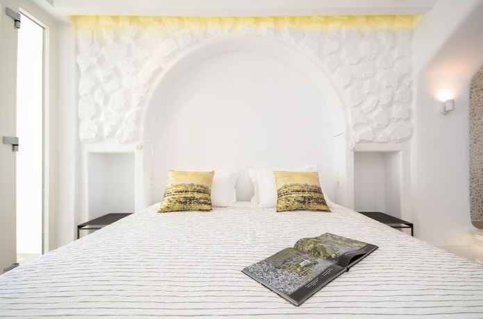 Imagen de la habitación del Hotel Cyano Suites. Foto 11