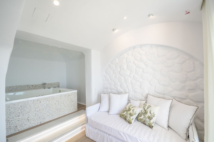 Imagen de la habitación del Hotel Cyano Suites. Foto 14