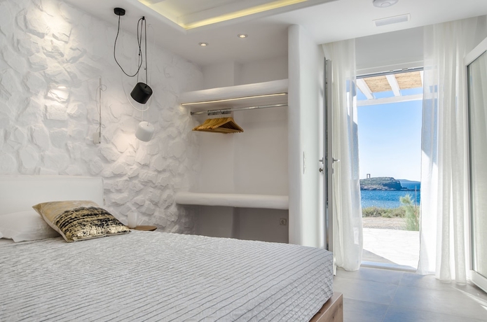 Imagen de la habitación del Hotel Cyano Suites. Foto 19