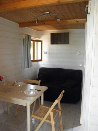 Imagen de la habitación del Hotel Cybeles Vacances Camping Les Albères. Foto 7