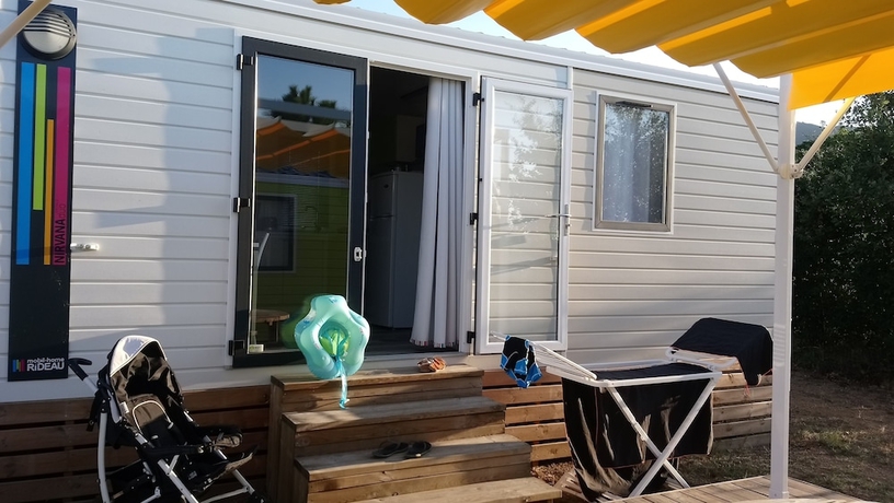 Imagen de la habitación del Hotel Cybeles Vacances Camping Les Albères. Foto 10