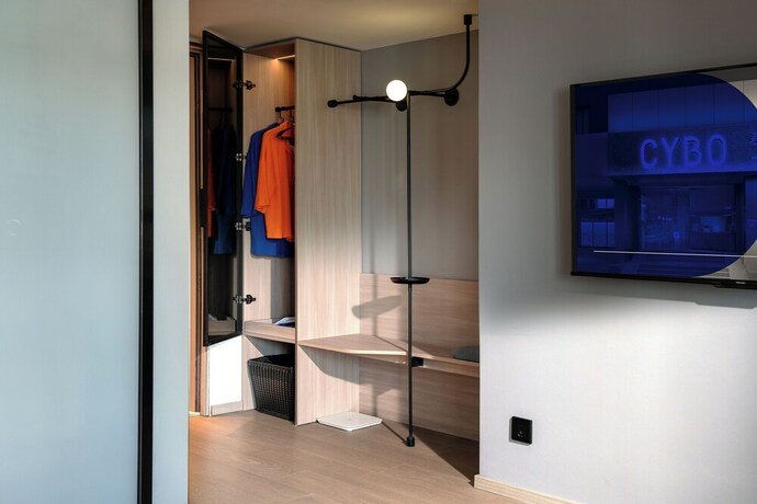 Imagen de la habitación del Hotel Cybo Station. Foto 18