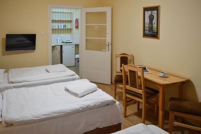 Imagen de la habitación del Hotel Cybulskiego Guest Rooms. Foto 15