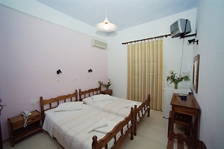 Imagen de la habitación del Hotel Cyclades, Karterados. Foto 5