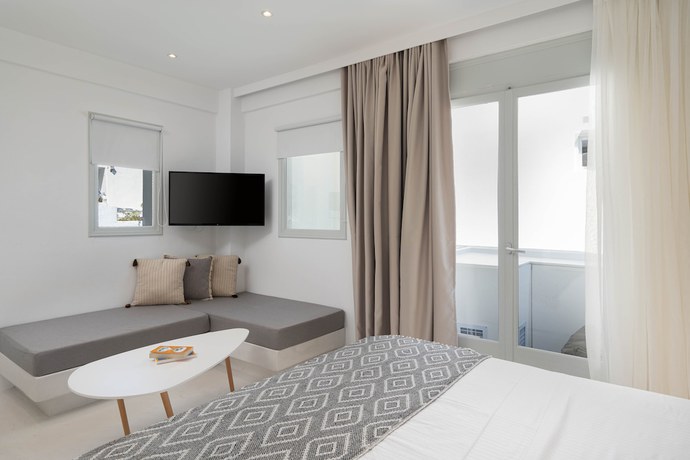 Imagen de la habitación del Hotel Cycladic Suites. Foto 12