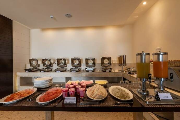 Imagen del bar/restaurante del Hotel Cygnett Lite. Foto 9