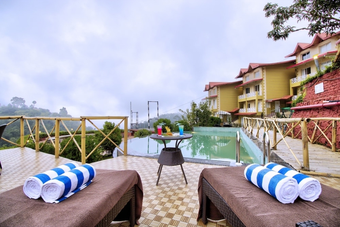 Imagen de la piscina del Hotel Cygnett Resort Mountain Breeze. Foto 17