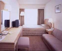 Imagen de la habitación del Hotel Cypress Garden. Foto 5