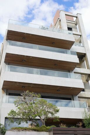 Imagen general del Hotel Cypress Inn. Foto 9