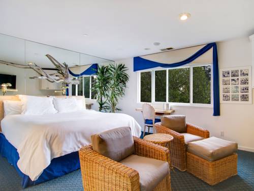 Imagen de la habitación del Hotel Cypress Inn On Miramar Beach. Foto 4