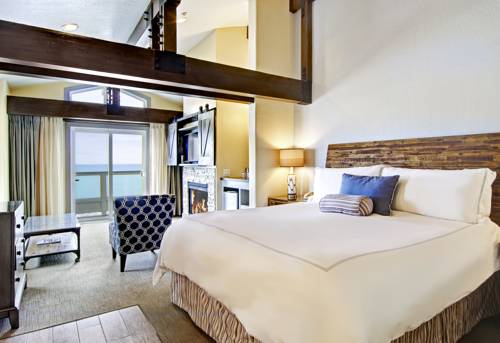 Imagen de la habitación del Hotel Cypress Inn On Miramar Beach. Foto 16