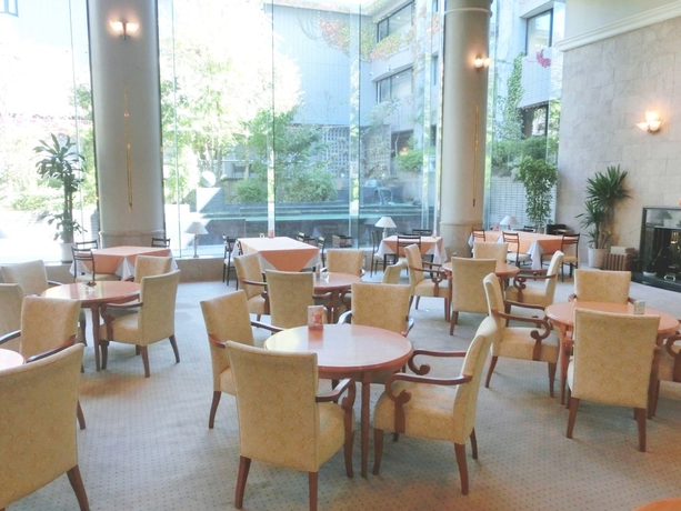 Imagen del bar/restaurante del Hotel Cypress Karuizawa. Foto 2