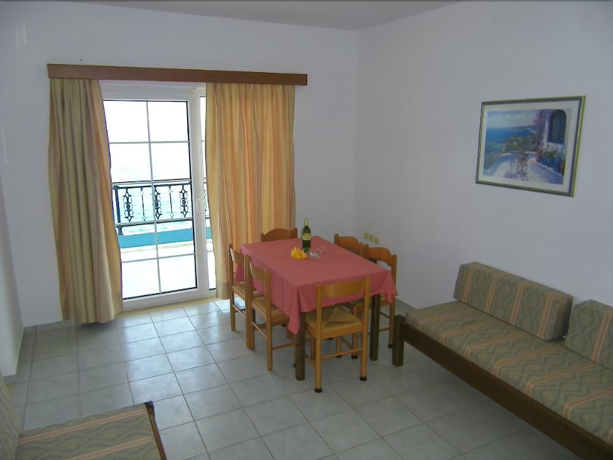 Imagen de la habitación del Hotel Cypriana Apartments. Foto 2