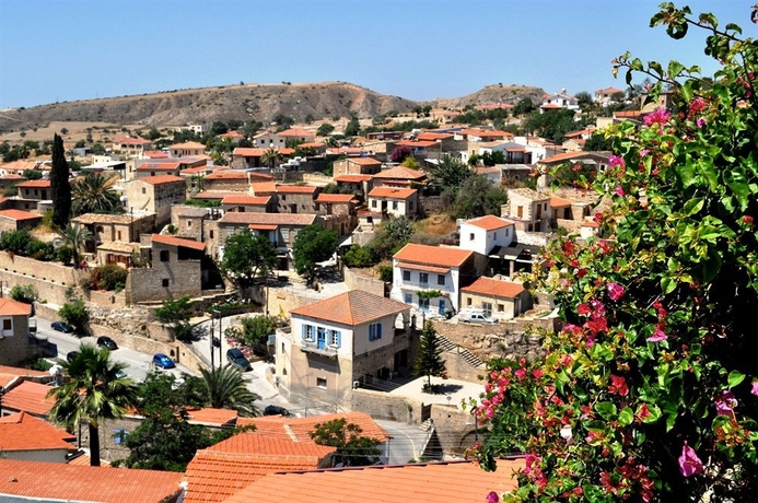 Imagen general del Hotel Cyprus Villages Traditional Houses Tochni. Foto 1