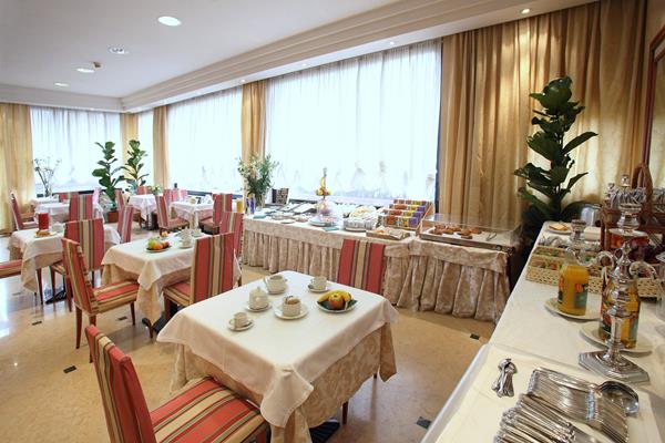 Imagen general del Hotel Cyrano. Foto 3