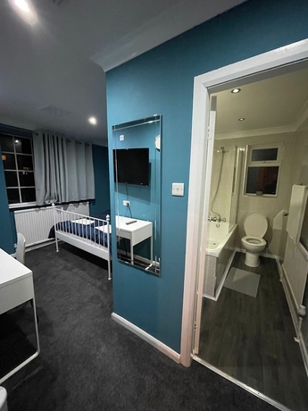 Imagen de la habitación del Hotel Cyrus. Foto 12