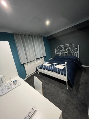 Imagen de la habitación del Hotel Cyrus. Foto 14