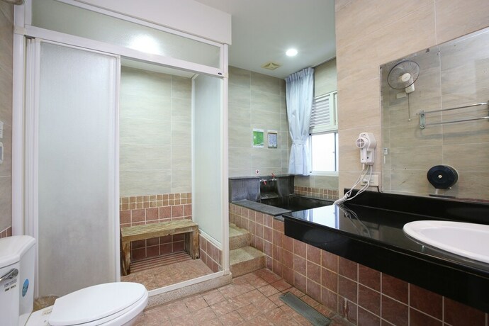 Imagen de la habitación del Hotel Cyuan Tang Hot Spring. Foto 27