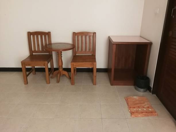 Imagen de la habitación del Hotel C-za. Foto 3