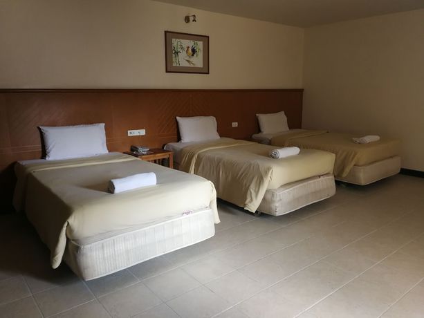 Imagen de la habitación del Hotel C-za. Foto 12