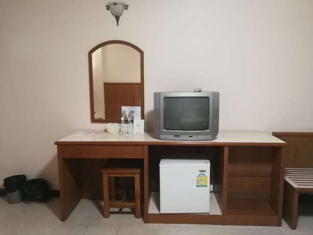 Imagen de la habitación del Hotel C-za. Foto 13