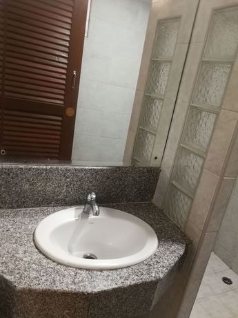 Imagen de la habitación del Hotel C-za. Foto 17