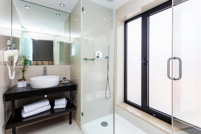 Imagen general del Hotel Czar Lisbon. Foto 10