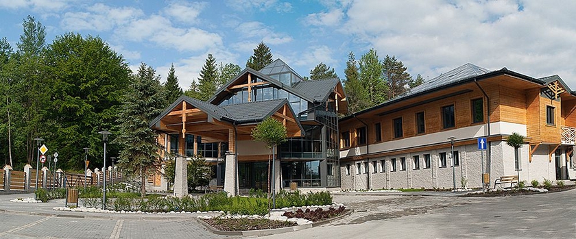 Imagen de los exteriores del Hotel Czarny Potok Resort Spa and Conference. Foto 13