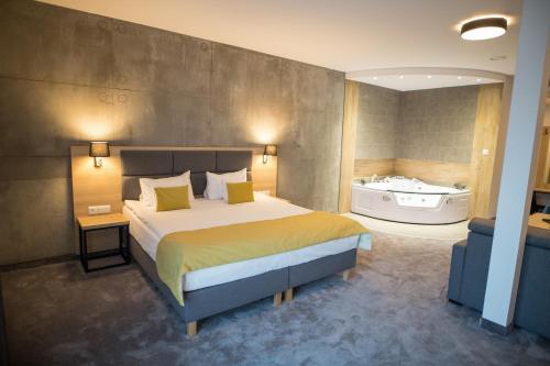 Imagen de la habitación del Hotel Czarny Staw. Foto 9