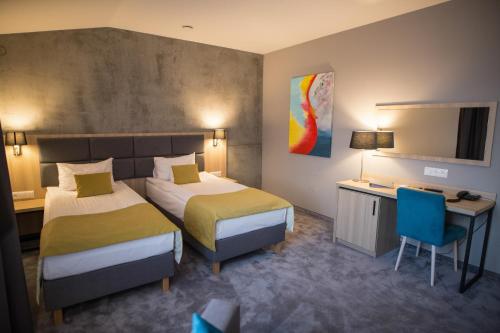 Imagen de la habitación del Hotel Czarny Staw. Foto 10