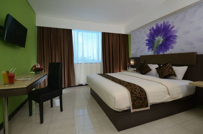 Imagen de la habitación del Hotel D Arcici Cempaka Putih. Foto 8