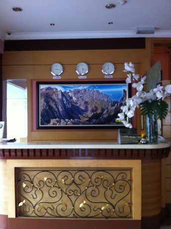 Imagen de los interiores del Hotel D' Borneo. Foto 15