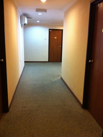 Imagen de los interiores del Hotel D' Borneo. Foto 16