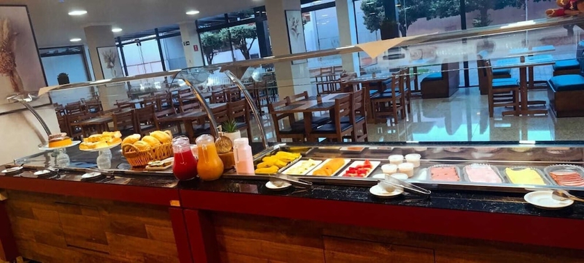 Imagen del bar/restaurante del Hotel D\' Garcia. Foto 5