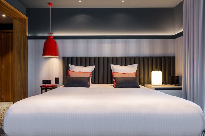 Imagen de la habitación del Hotel D Geneva. Foto 5