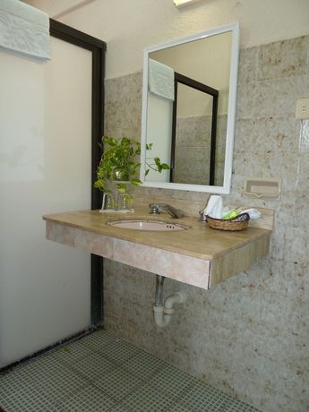 Imagen de la habitación del Hotel D Gomar. Foto 10