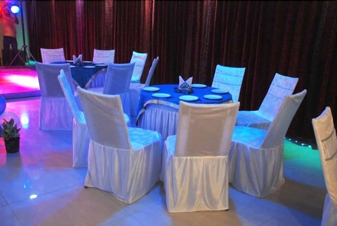Imagen de los interiores del Hotel D Grand. Foto 7