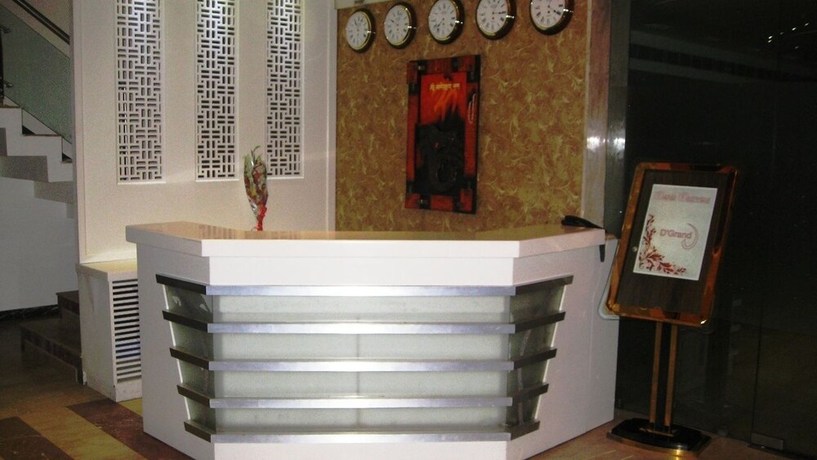Imagen de los interiores del Hotel D Grand. Foto 8