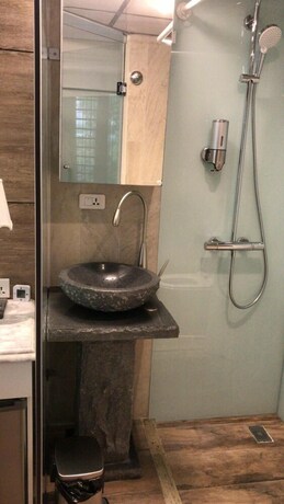 Imagen de la habitación del Hotel D Hanoi. Foto 26