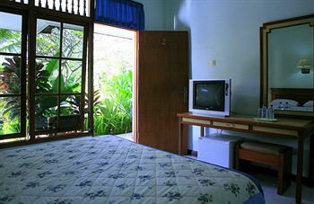 Imagen general del Hotel D' Kubu Pratama Nusa Dua. Foto 11